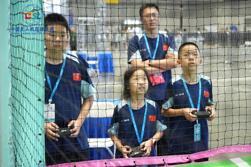 無(wú)人機(jī)足球比賽