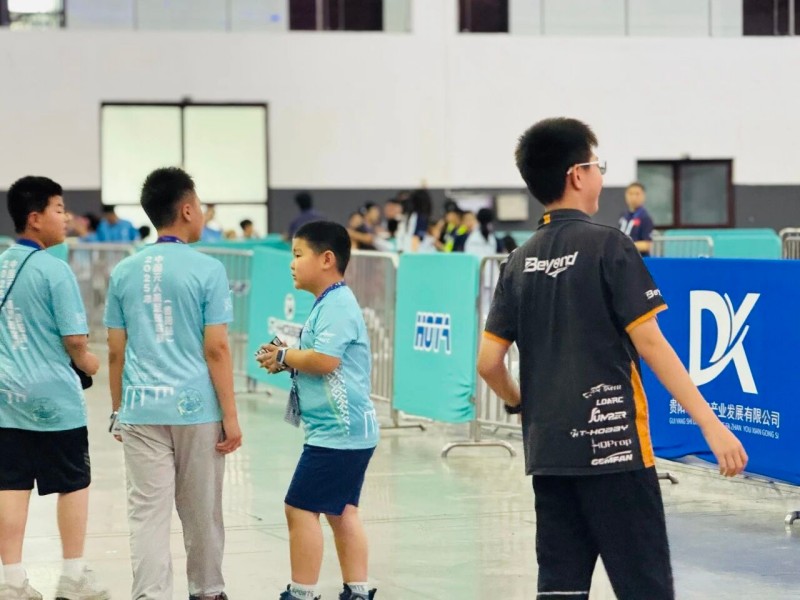 中國無人機足球聯(lián)賽貴陽精彩瞬間