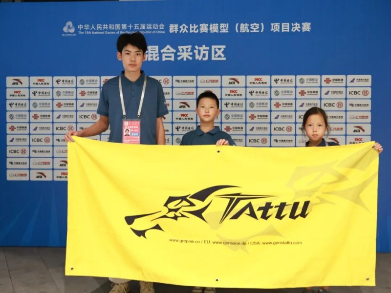 虞靖淳、虞恩寧、王世奧