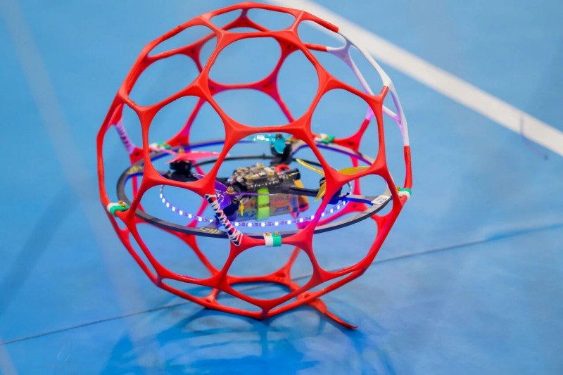 無人機(jī)足球